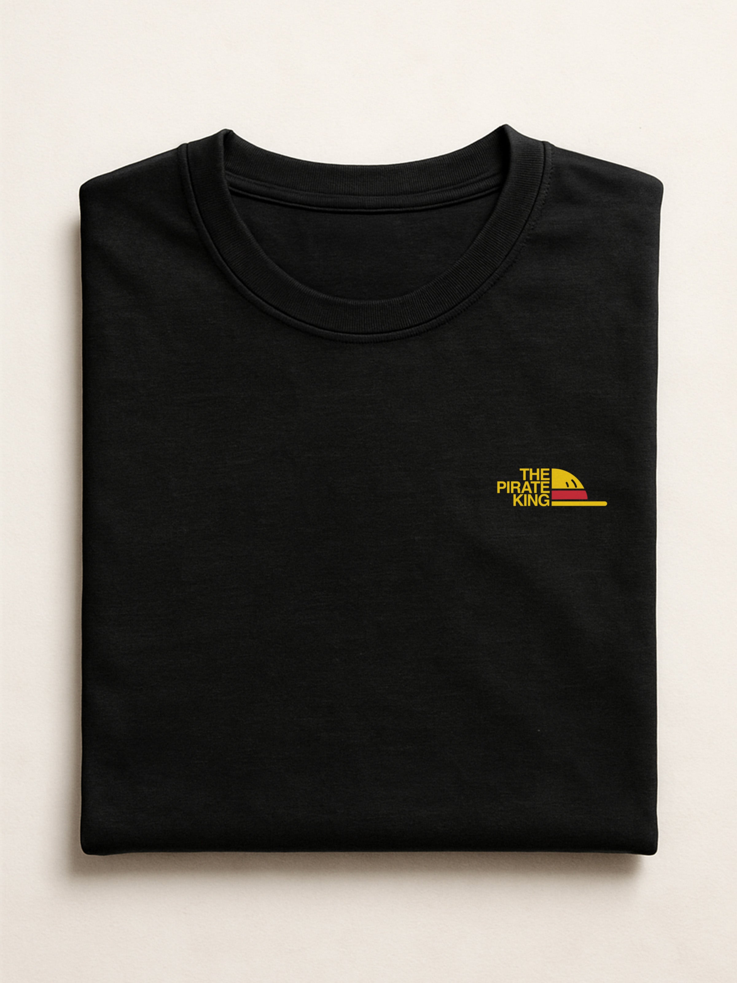 One Piece - The Pirate King (Small) - Regular/Oversized T-shirt