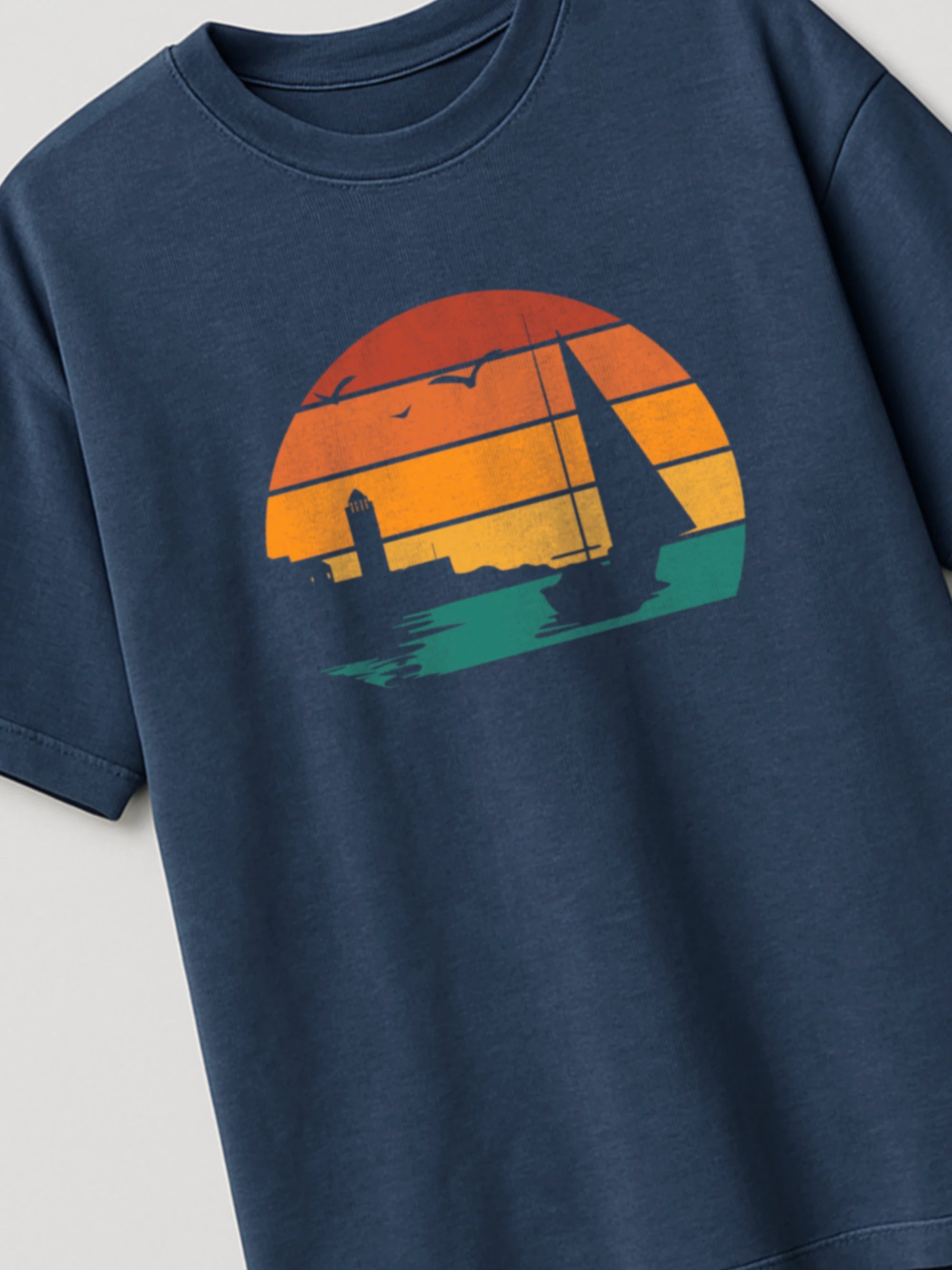 Batroun Retro Sunset - Regular/Oversized T-shirt