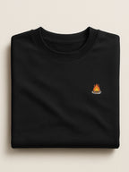 Winter Minis - Cozy Fire - Regular/Oversized Sweatshirt Regular Fit Black by inspire.inc
