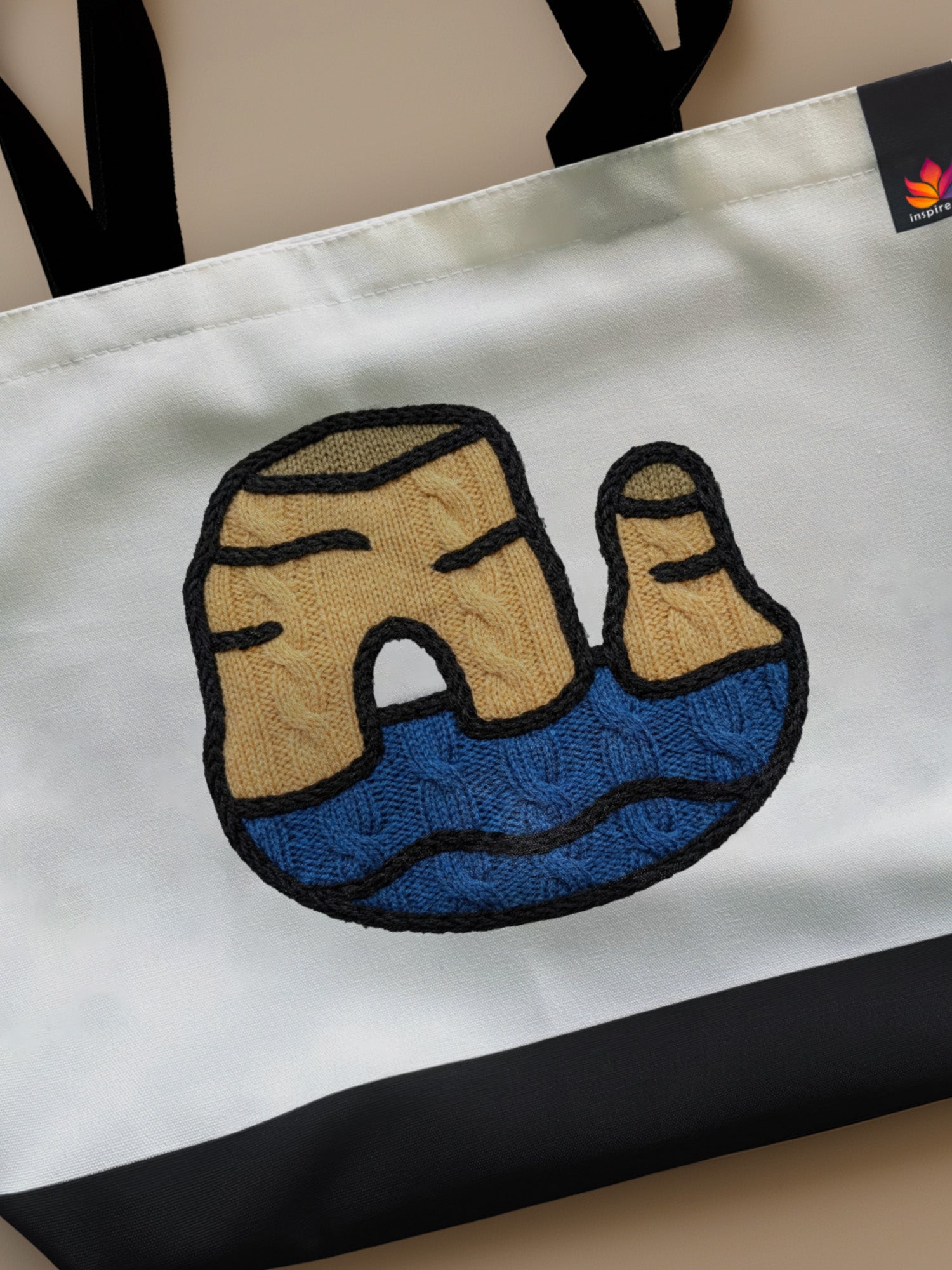 Raouché Embro-llusion - Neo Tote Bag