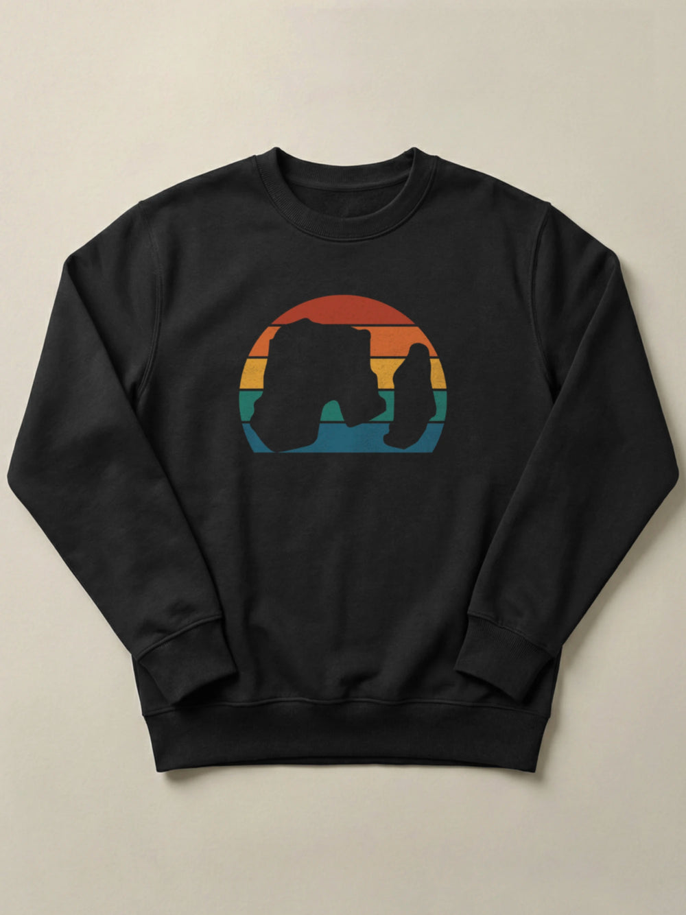 Raouché Retro Sunset - Regular/Oversized Sweatshirt Regular Fit Black by inspire.inc