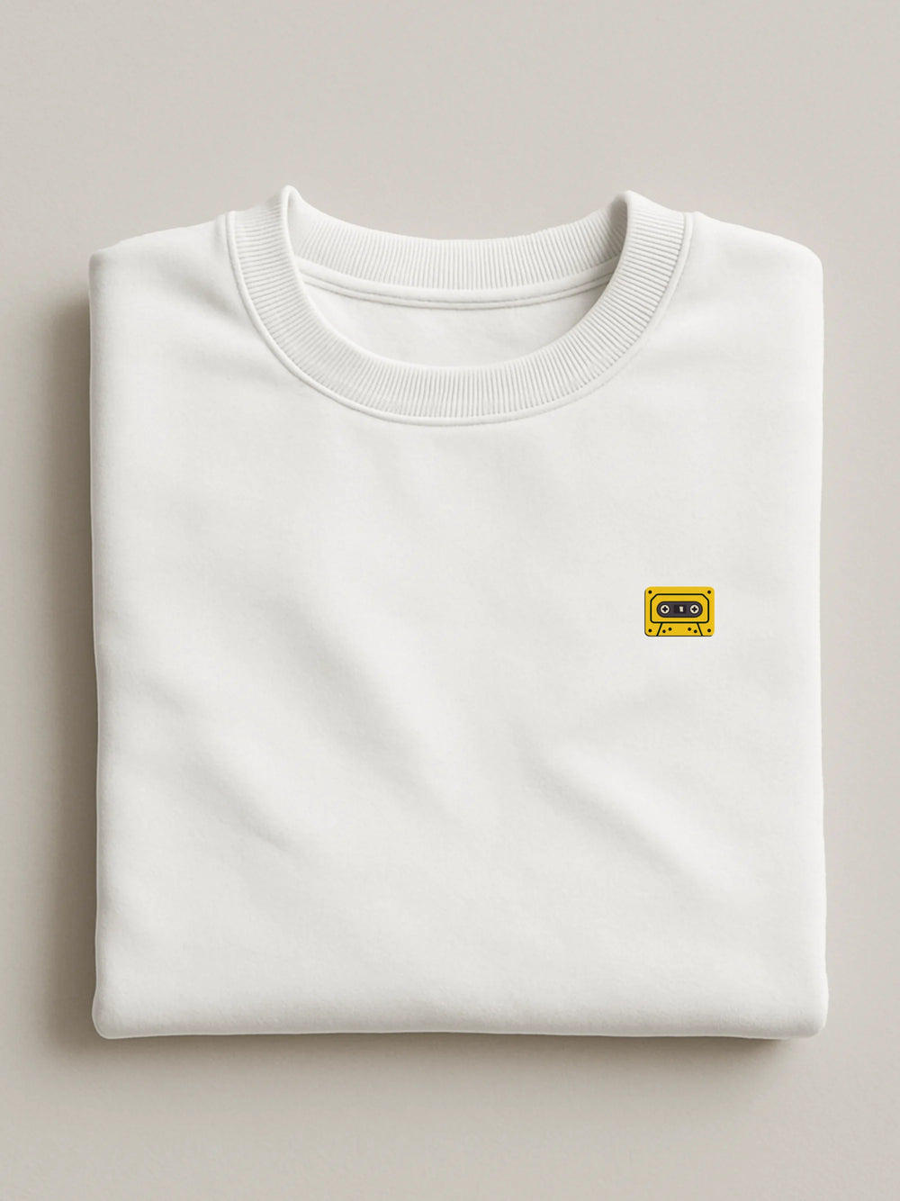 Retro Minis - Cassette - Regular/Oversized Sweatshirt White by inspire.inc
