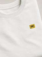 Retro Minis - Cassette - Regular/Oversized Sweatshirt White close-up by inspire.inc