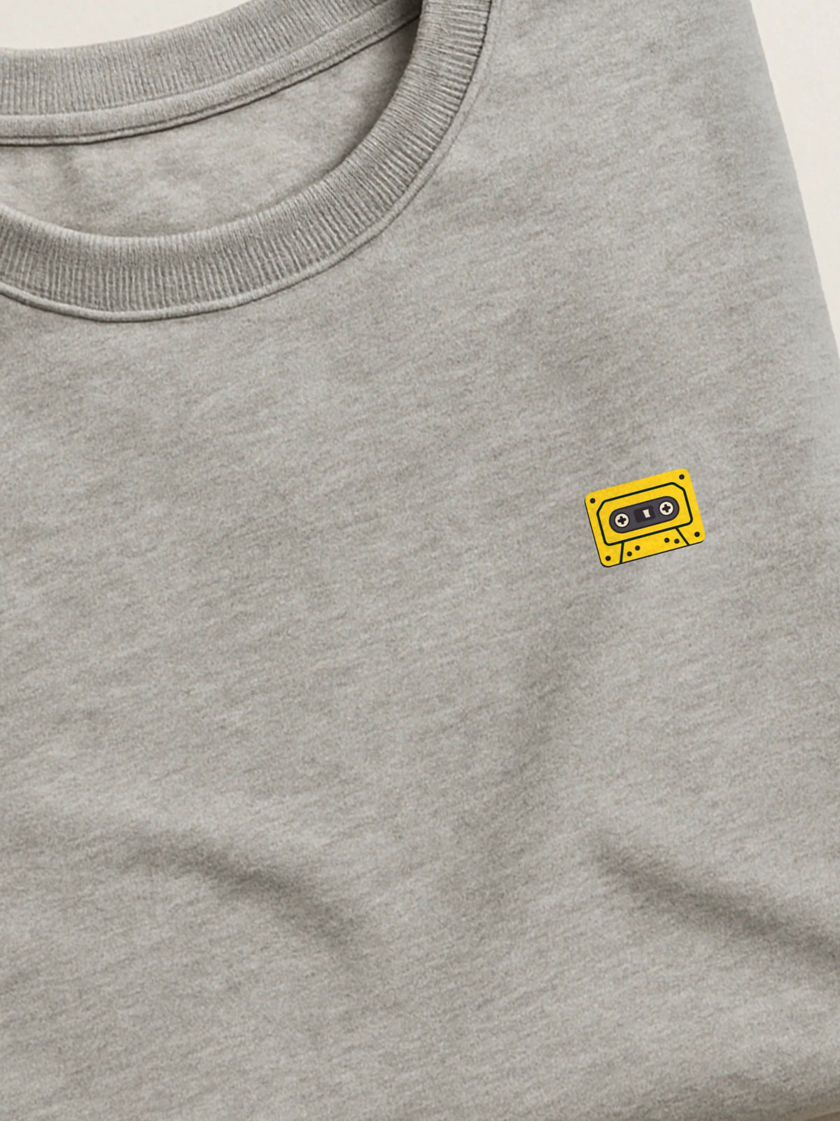 Retro Minis - Cassette - Regular/Oversized Sweatshirt Gray close-up by inspire.inc