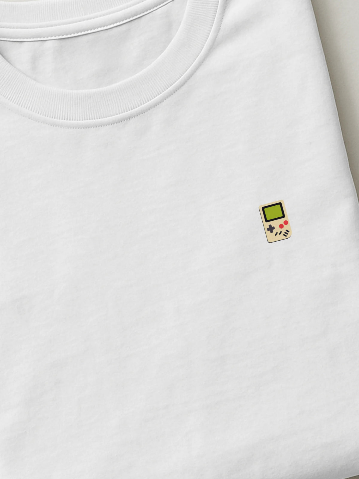 Retro Minis - Game Boy - Regular/Oversized T-shirt White close-up by inspire.inc