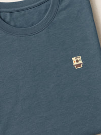 Retro Minis - Polaroid - Regular/Oversized T-shirt Heather Blue close-up by inspire.inc