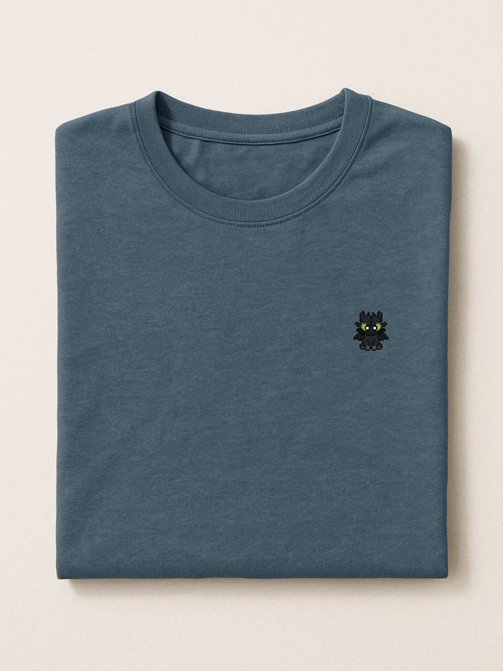 Nour Minis - Toothless - Regular/Oversized T-shirt