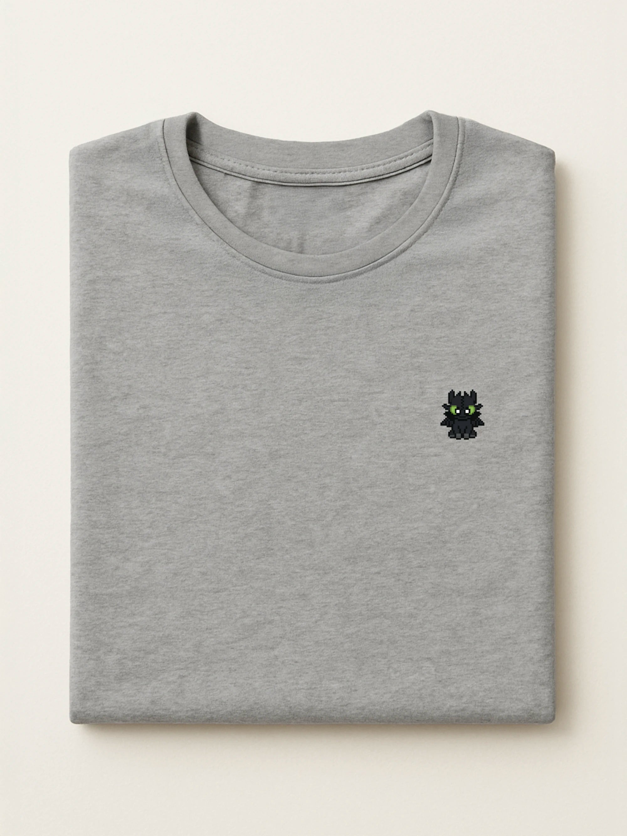 Nour Minis - Toothless - Regular/Oversized T-shirt