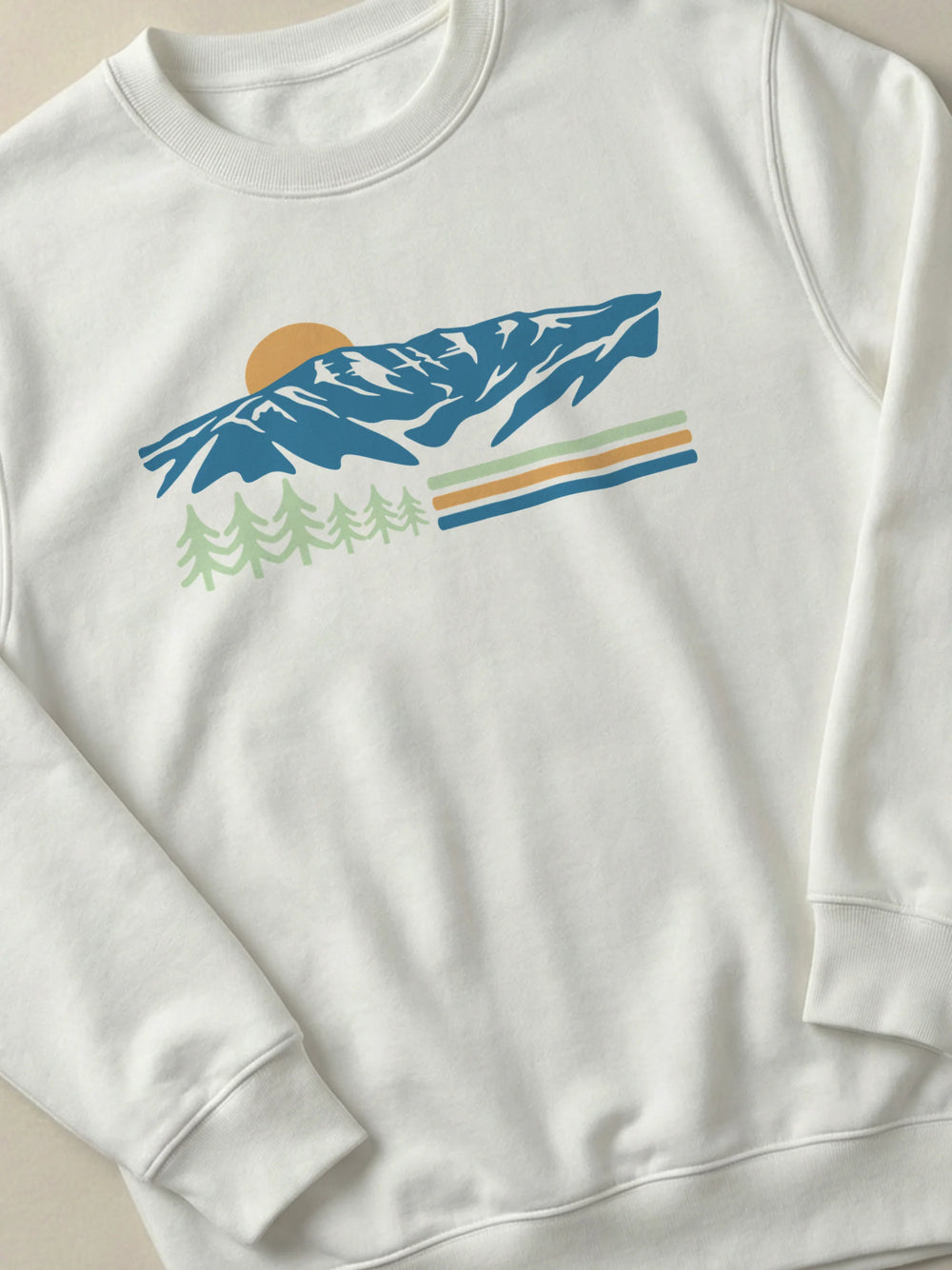Vintage Sannine - Regular/Oversized Sweatshirt White close-up by inspire.inc