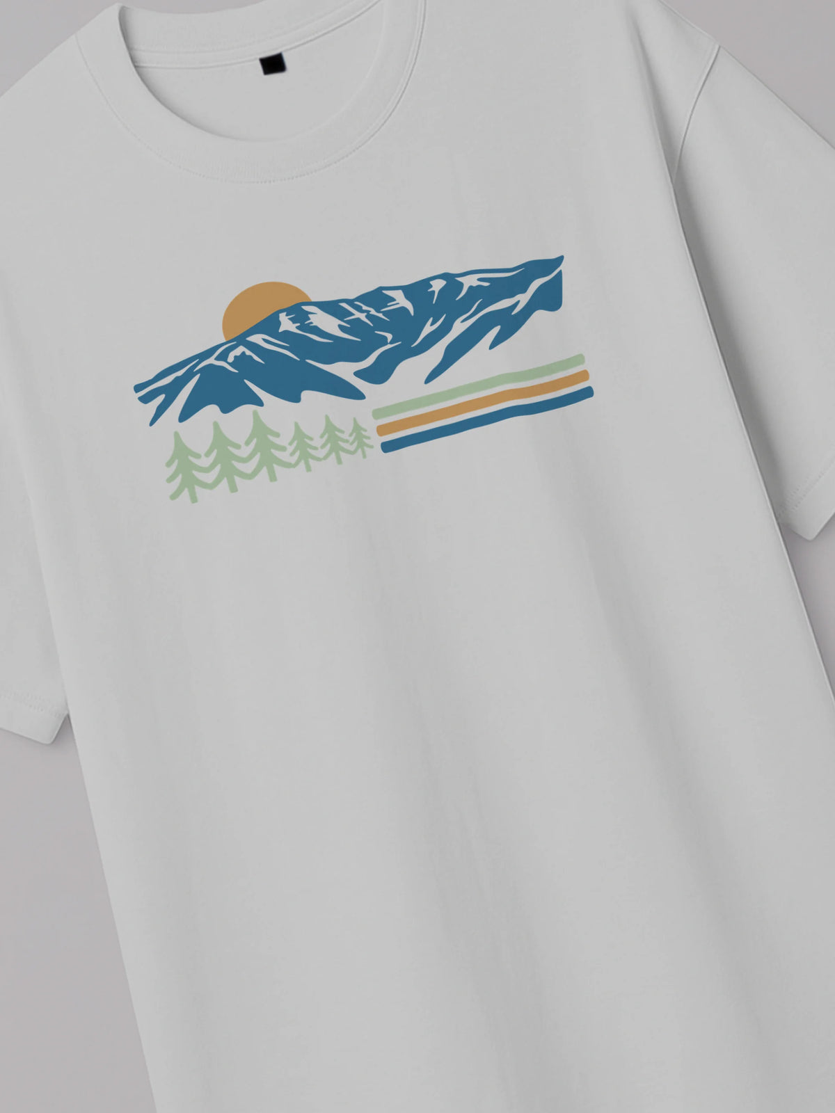 Vintage Sannine - Regular/Oversized T-shirt White close-up by inspire.inc